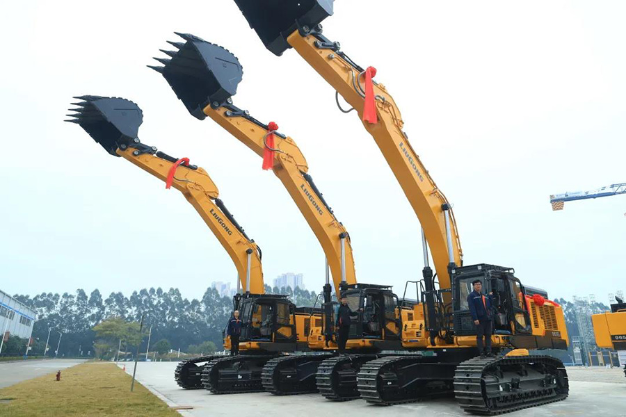 挖掘機(jī)