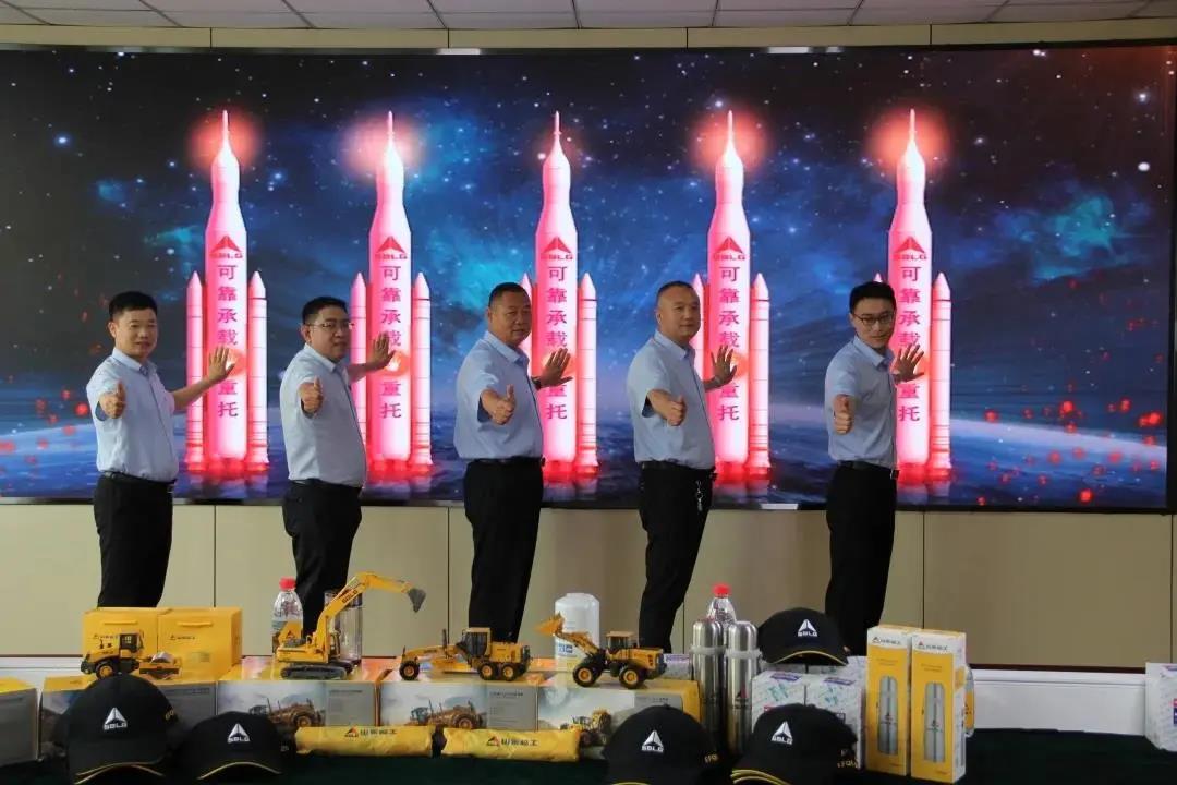 “營”難而上 ——盤點(diǎn)2020年工程機(jī)械逆勢起飛的營銷秘事 