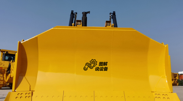 標(biāo)配18.9m3半U(xiǎn)型鏟刀