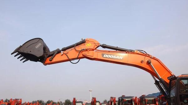 斗山DX450LC-9C