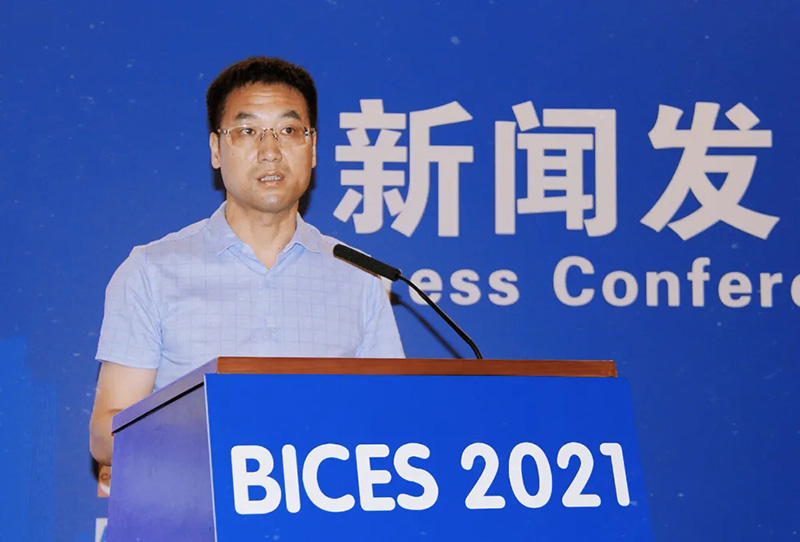 福田雷薩股份公司副總裁席俊