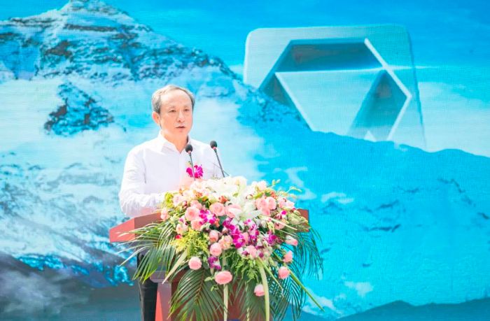徐工有限、徐工機(jī)械董事長(zhǎng)、黨委書(shū)記王民